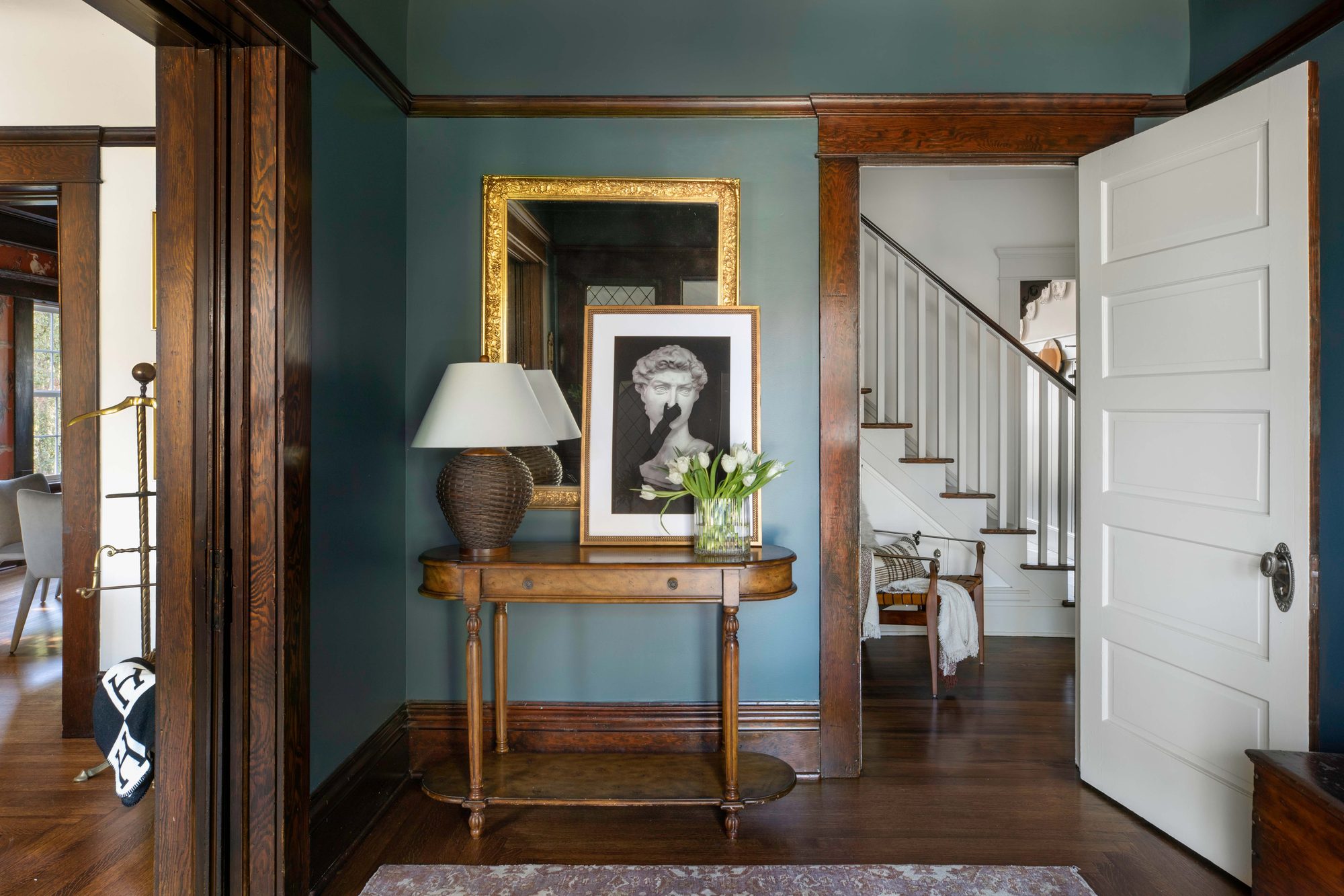 The entry of The Craft House Inn, Santa Barbara